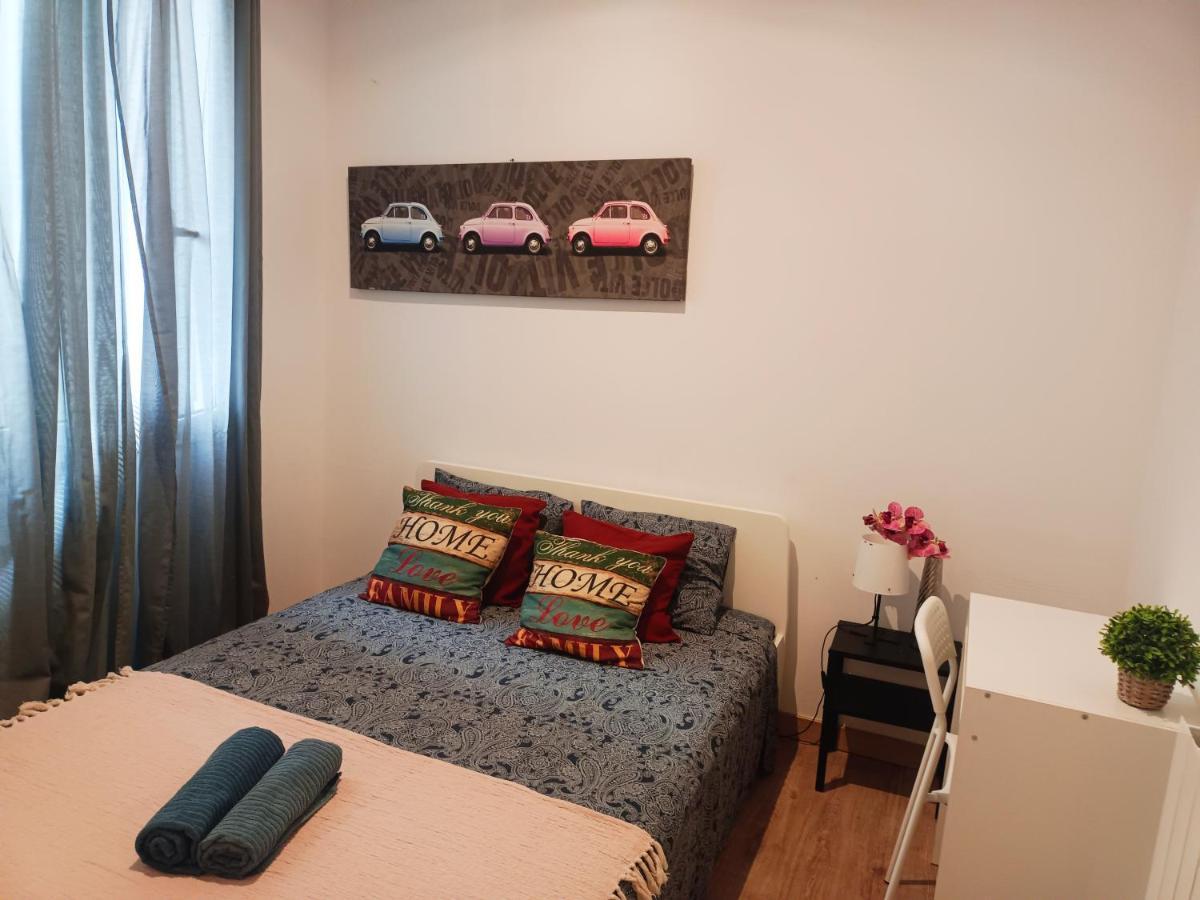 Private Rooms In Born Barcelone Extérieur photo