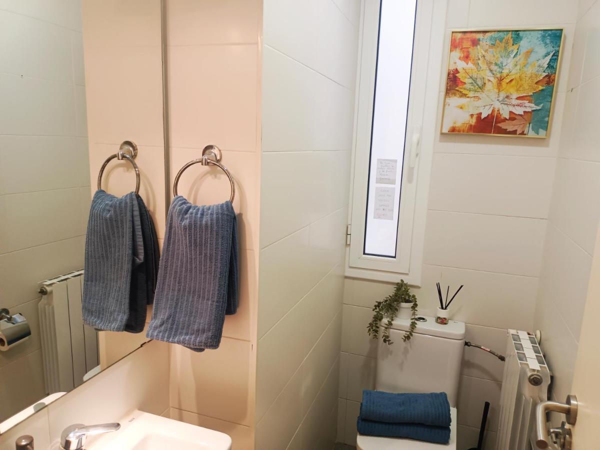 Private Rooms In Born Barcelone Extérieur photo