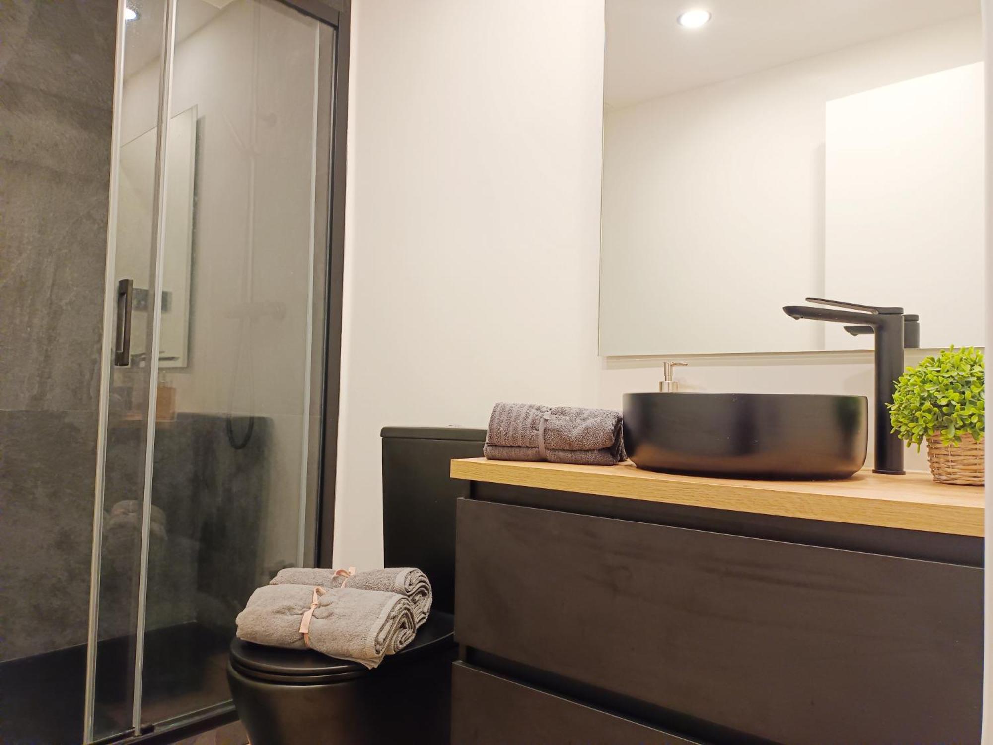Private Rooms In Born Barcelone Extérieur photo